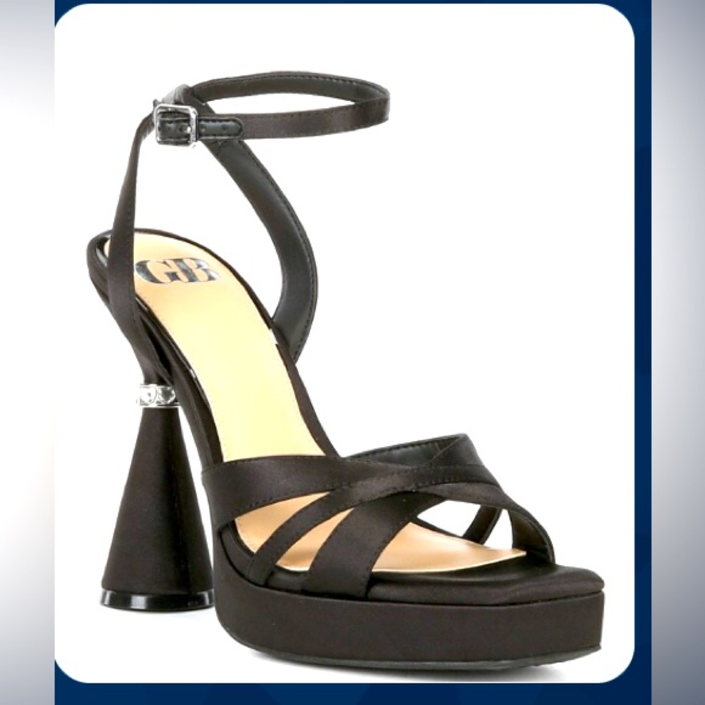 Gianni Bini black heels